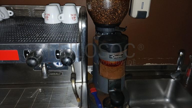 Loja + Equipamento de Hotelaria · Vieira do Minho
