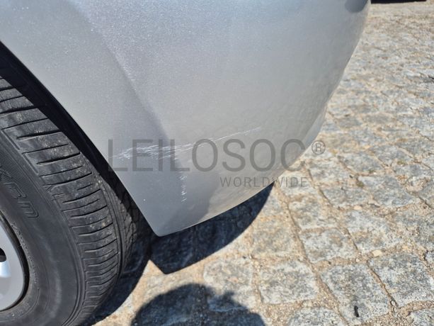 Nissan Micra · Ano 2016