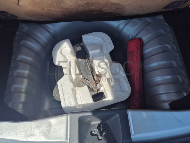 Nissan Micra · Ano 2016