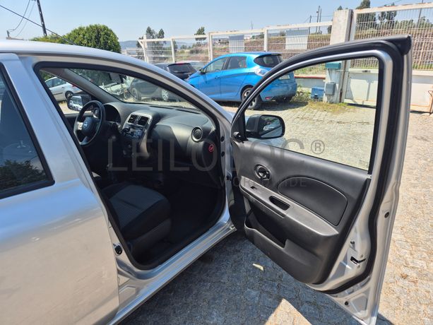 Nissan Micra · Ano 2016