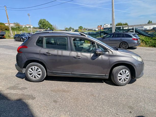 Peugeot 2008 · Ano 2013