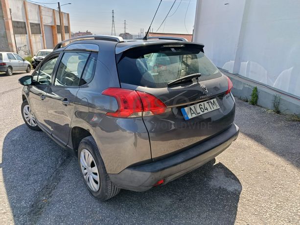 Peugeot 2008 · Ano 2013