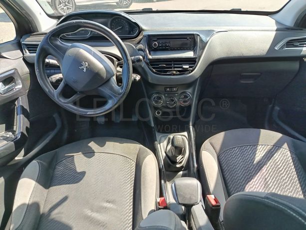 Peugeot 2008 · Ano 2013