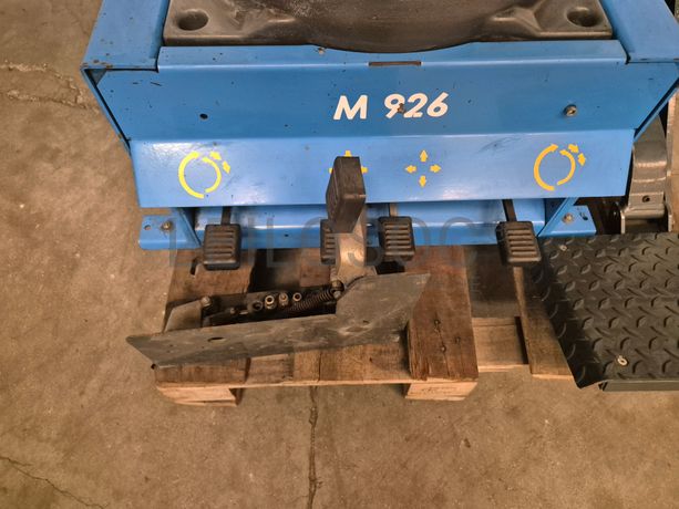 Máquina de Desmontar Pneus HPA