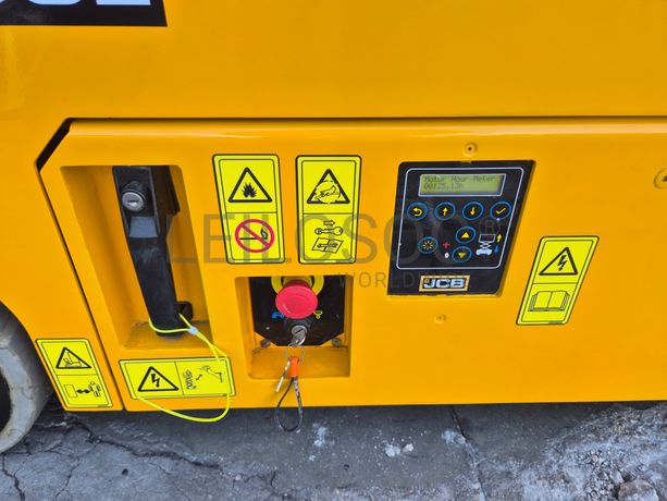 Plataforma Elevatória JCB
