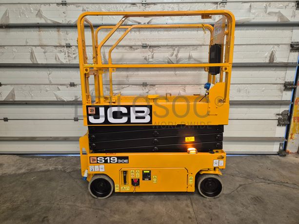 Plataforma Elevatória JCB