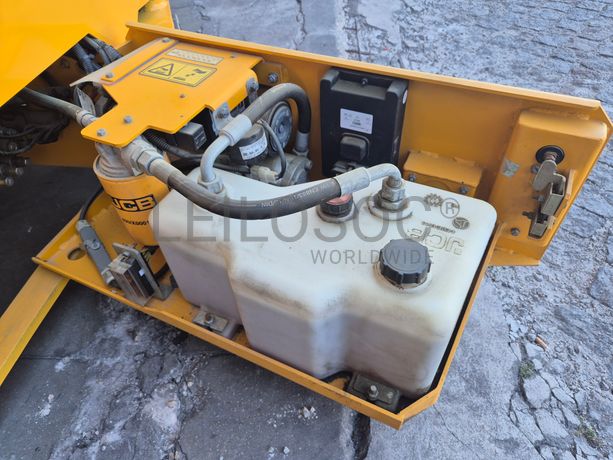 Plataforma Elevatória JCB