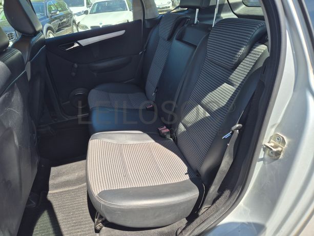 Mercedes-Benz B 180 CDI · Ano 2006