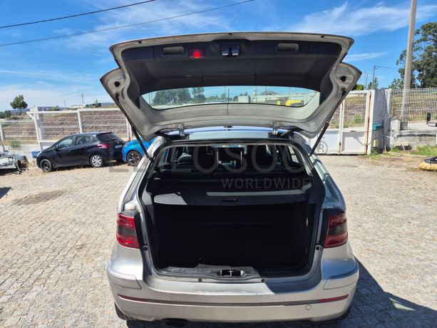Mercedes-Benz B 180 CDI · Ano 2006