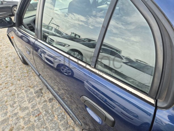 Honda Civic · Ano 2001