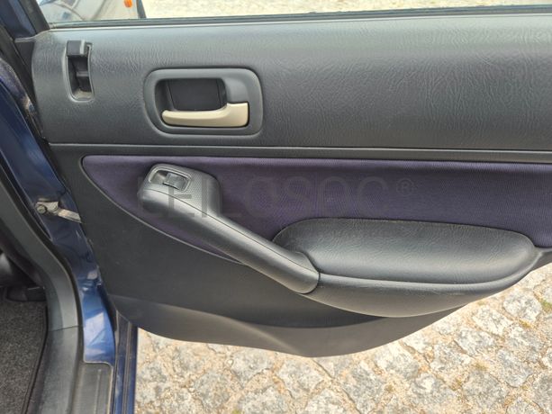 Honda Civic · Ano 2001
