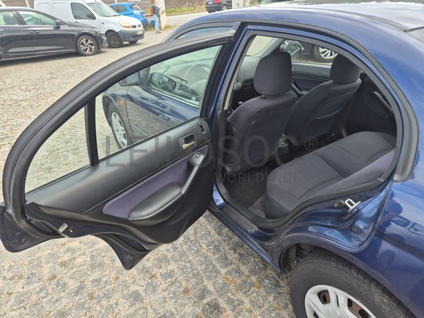 Honda Civic · Ano 2001