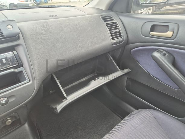 Honda Civic · Ano 2001