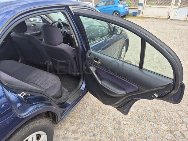 Honda Civic · Ano 2001