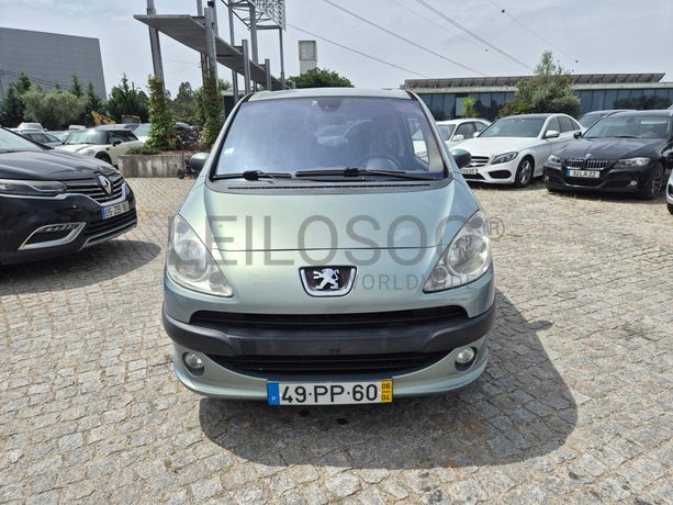 Peugeot 1007 · Ano 2006