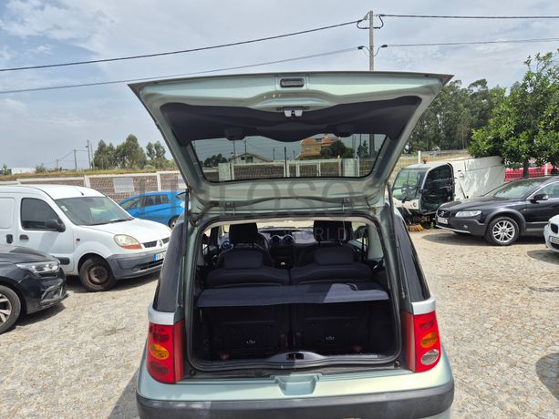 Peugeot 1007 · Ano 2006