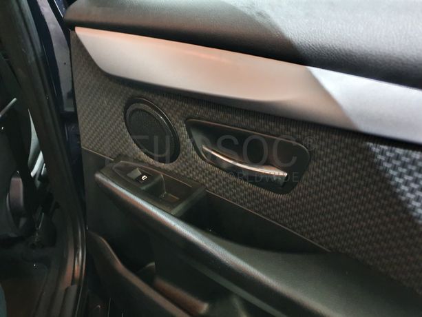 BMW 216 D · Ano 2017