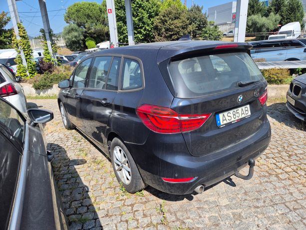 BMW 216 D · Ano 2017