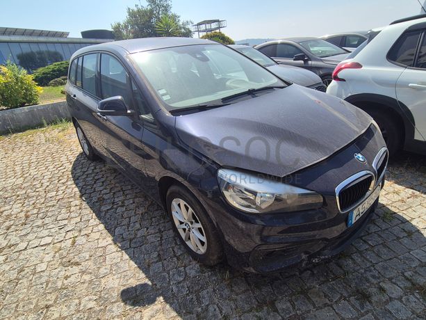 BMW 216 D · Ano 2017