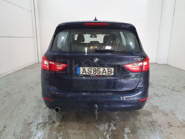BMW 216 D · Ano 2017