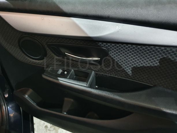BMW 216 D · Ano 2017