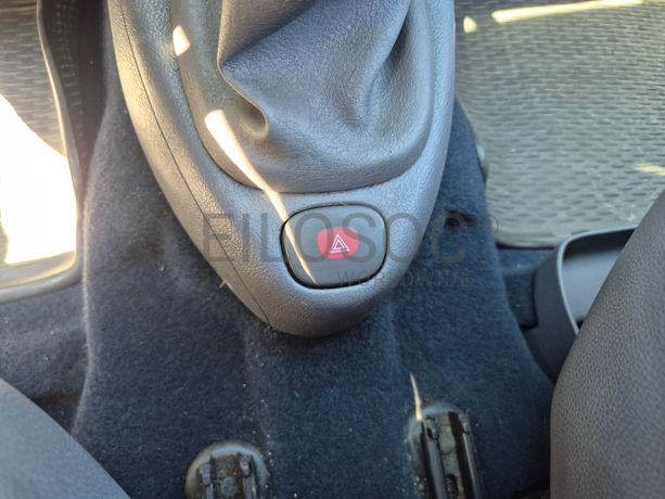 Renault Clio · Ano 2001