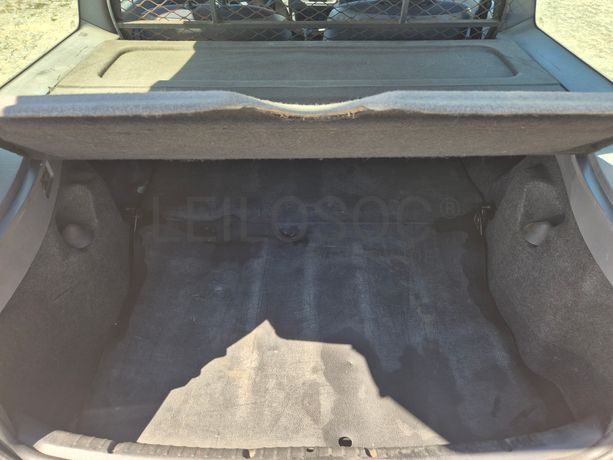 Renault Clio · Ano 2001