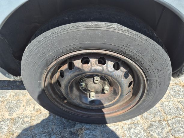 Renault Clio · Ano 2001