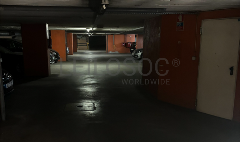 Lugar de Garagem · Cova da Piedade, Almada