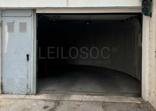 Lugar de Garagem · Cova da Piedade, Almada