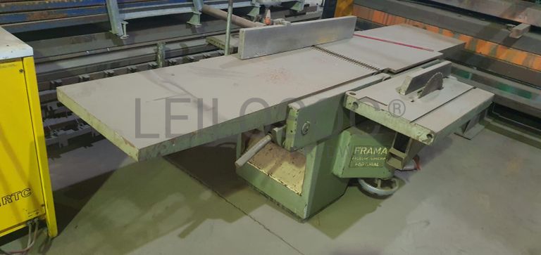 Fotografia de equipamento: Conjunto de Furador com Plaina