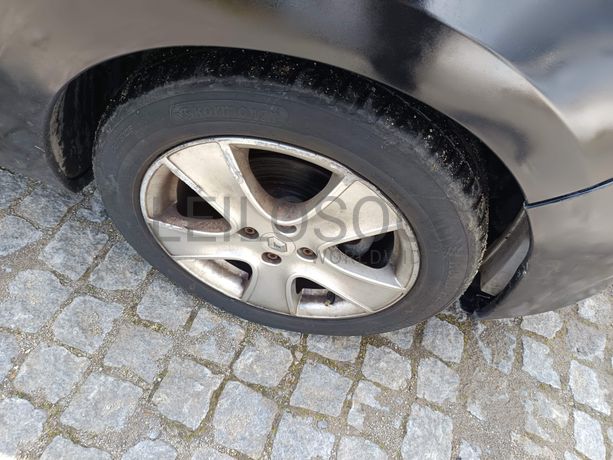 Renault Clio · Ano 2013