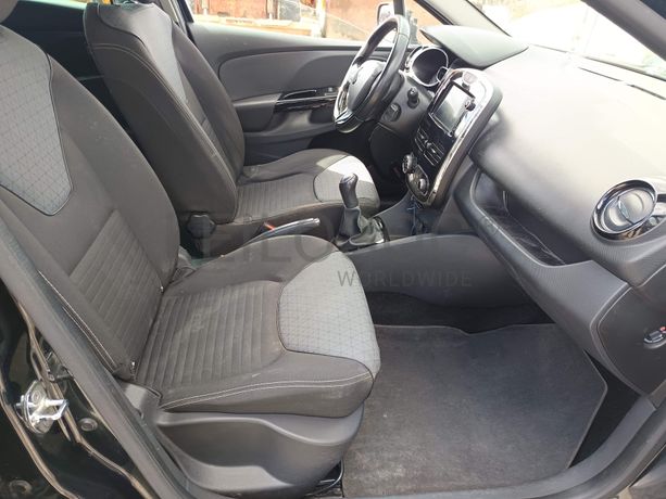 Renault Clio · Ano 2013