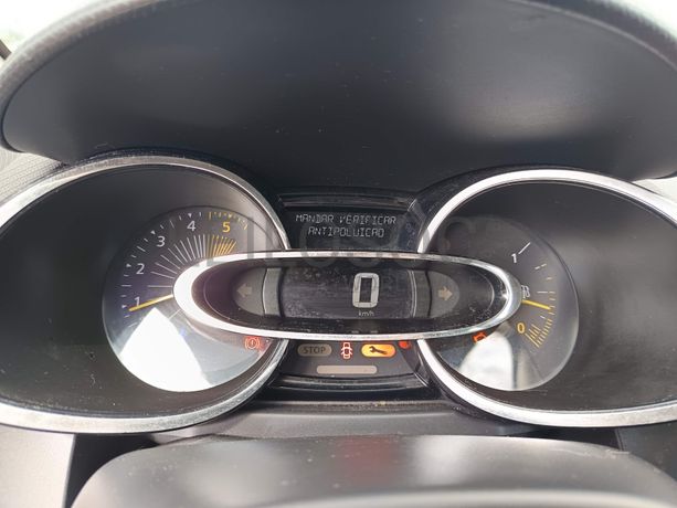 Renault Clio · Ano 2013