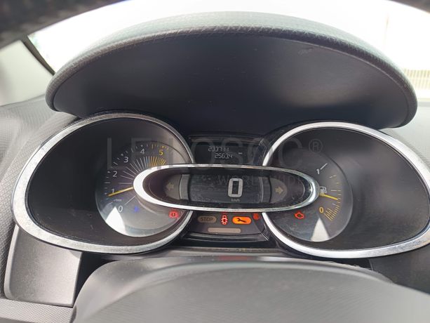 Renault Clio · Ano 2013