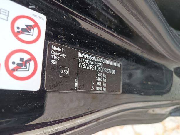 BMW 116d · Ano 2015