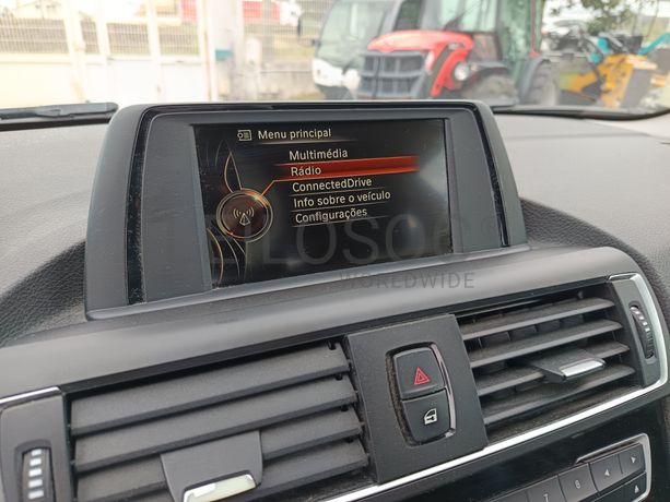 BMW 116d · Ano 2015