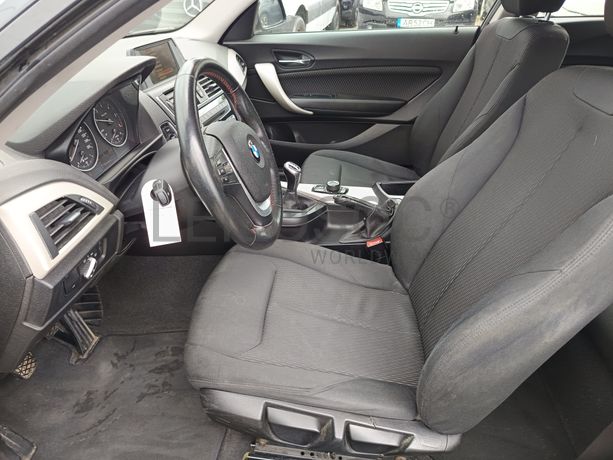 BMW 116d · Ano 2015