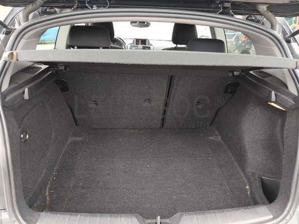 BMW 116d · Ano 2015