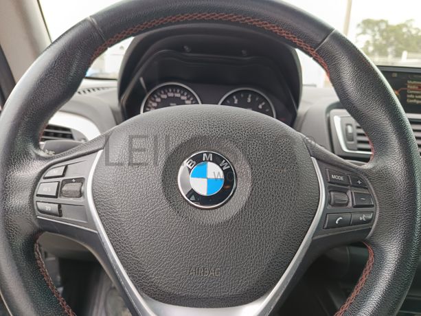 BMW 116d · Ano 2015