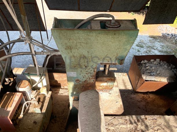Máquina de cortar cubos