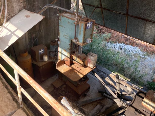 Máquina de cortar cubos