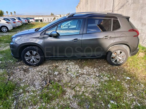 Peugeot 2008 · Ano 2018