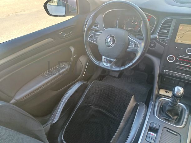 Renault Mégane 1.5 DCI · Ano 2017