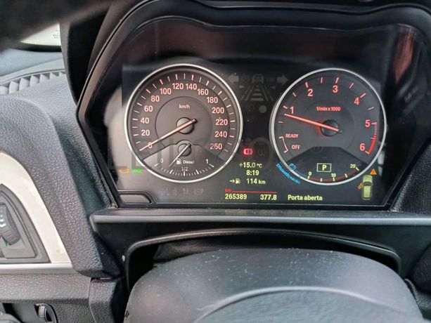 BMW 120D · Ano 2011