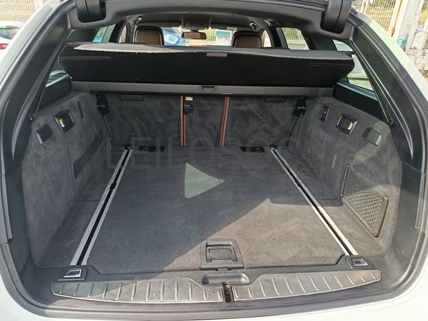 BMW 520d · Ano 2011