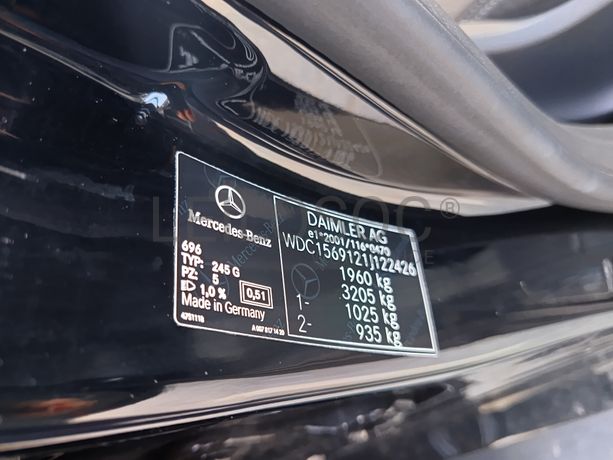 Mercedes-Benz GLA 180 CDI · Ano 2015