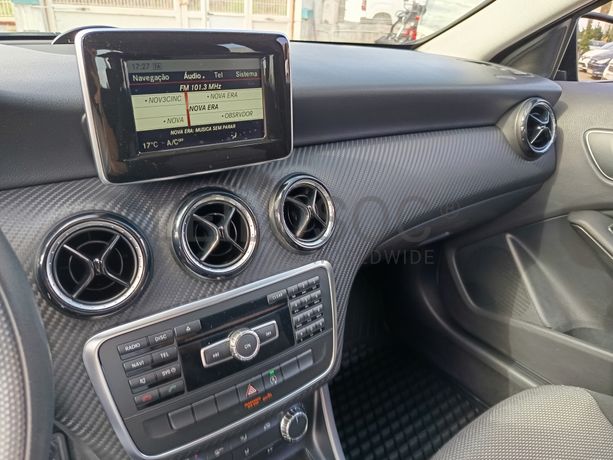 Mercedes-Benz GLA 180 CDI · Ano 2015