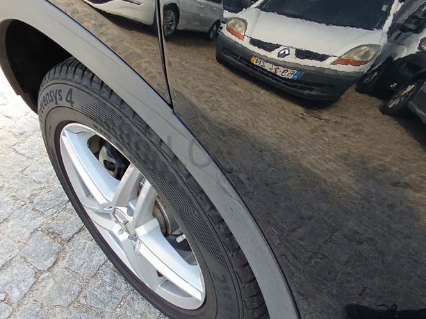 Mercedes-Benz GLA 180 CDI · Ano 2015