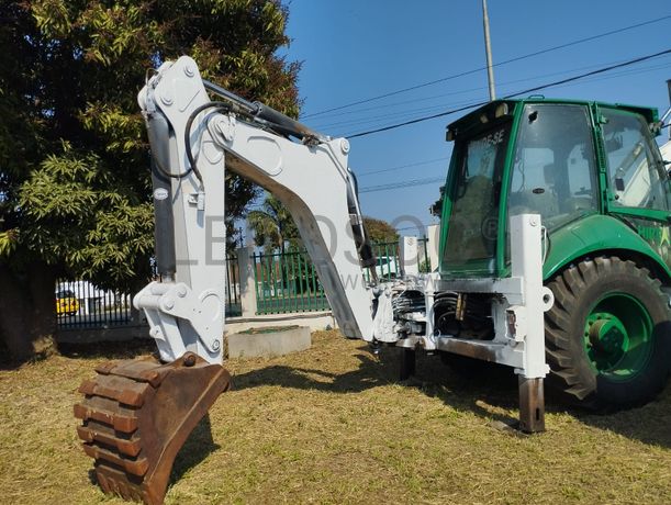 Retroescavadeira Caterpillar 428E